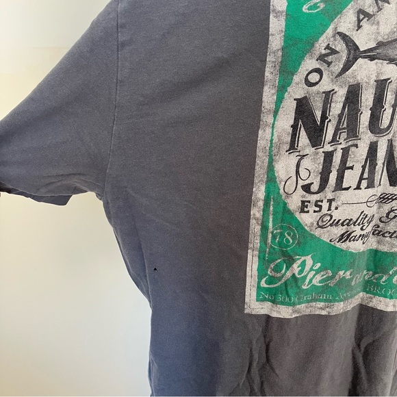 Men’s Nautica Jeans Fish Gray V Neck T Shirt size Medium - Picture 3 of 6